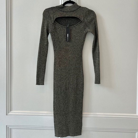 Holiday Fun Sweater Midi Dress - Black/Gold SMALL - Picture 3 of 3